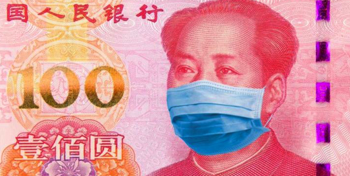 China a început să-și curețe banii pentru a opri răspândirea coronavirusului. Nu ar fi mai simplu să îi schimbe în euro?
