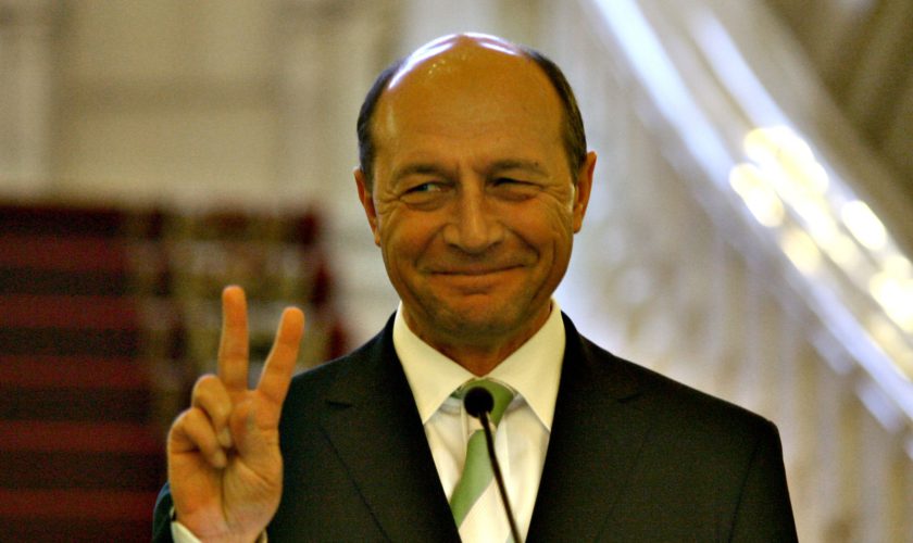Securitatea și-a pierdut orice urmă de credibilitate după ce s-a aflat că a colaborat cu Băsescu!