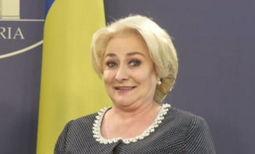 Veorica: "Sunt prima femeie prim-ministru a României". Fals! Ești prima rumegătoare prim-ministru din lume!