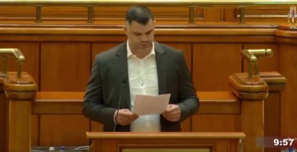 Daniel Ghiță, discurs de centura de aur în analfabetism de la tribuna Parlamentului: "Aceste fantome a trecutului ne urmăreşte şi ne otrăveşte viețile"