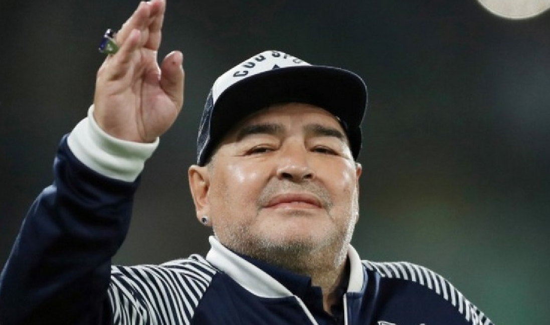 Maradona mai avea pe card când a murit doar 10.000 de euro! Sărăkia n-avea nici de o şpagă la Permise Suceava!