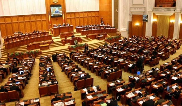 Parlamentul României are mai mulți comuniști decât Parlamentul Coreei de Nord!