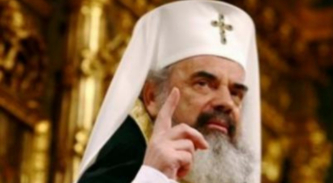 Patriarhul Daniel: "Vom transforma racla Cuvioasei Parascheva în urnă de vot, să vedem ce mai zice protestantul de la Cotroceni!"  