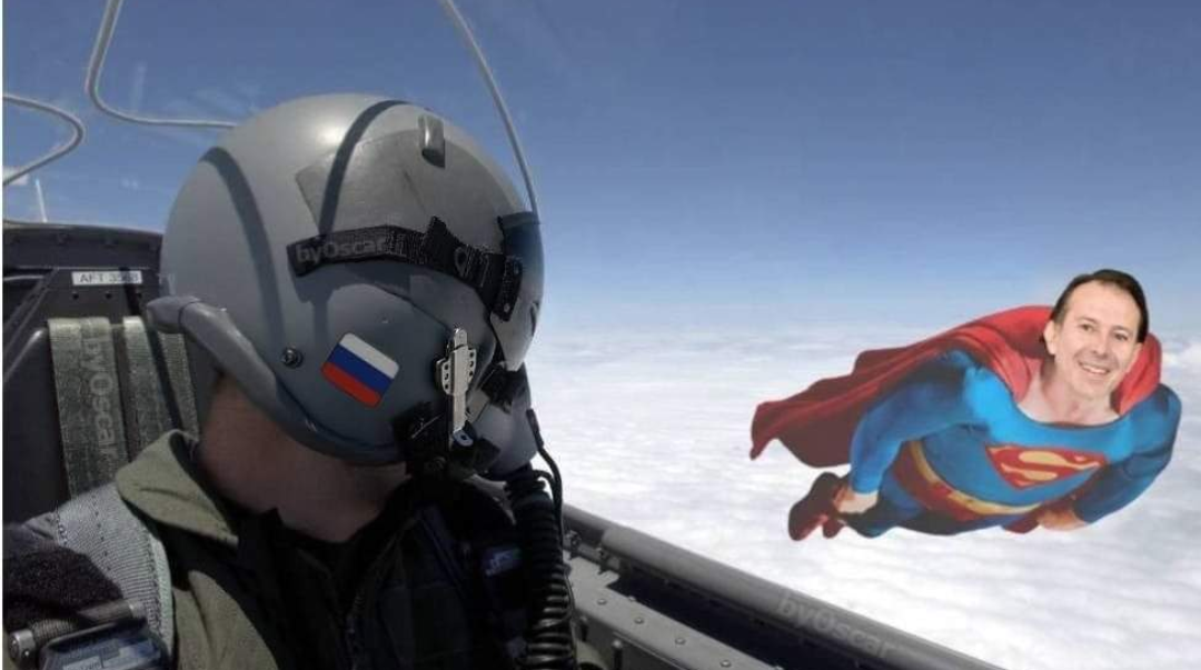 Superman de România a plecat să distrugă avioanele rușilor. Putine, ai pus-o!