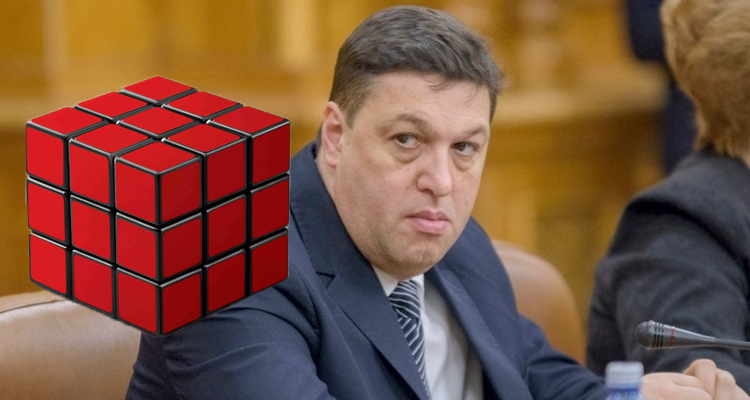 Șerban Nicolae e atât de prost încât nu poate rezolva cubul Rubik nici dacă toate fețele au aceeași culoare!