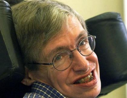 Situație incredibilă la Vaslui: Stephen Hawking era declarat decedat încă din 2010!