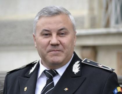 Șeful Poliției Bacău: "Femeile lovite de soți să nu mai sune noaptea la 112!" Somn ușor, România!