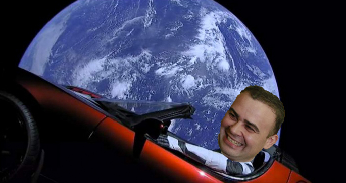 A reușit să fugă din țară: Darius Vâlcov e în mașina Tesla trimisă în spațiu!